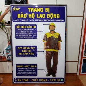 Biển báo mica Trang bị bảo hộ lao động