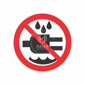  Nguy hiểm điện - Không tiếp xúc với nước